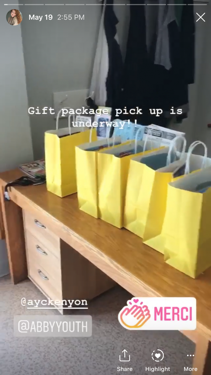gift bags 3.png